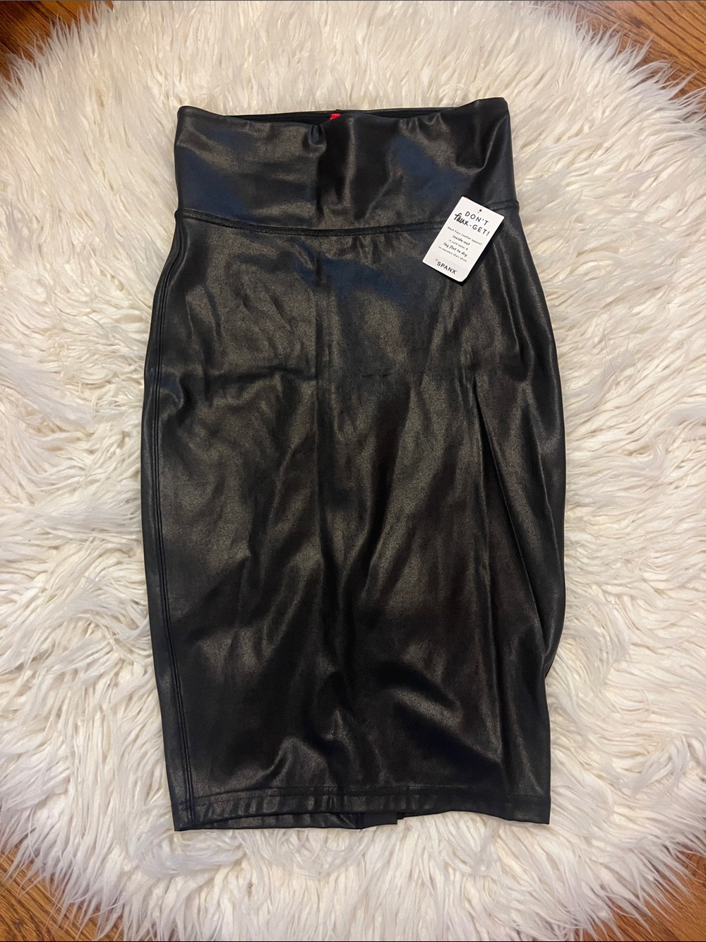 NWT SPANX Women’s Black Faux Leather High-Waist Pencil Skirt Size Medium
